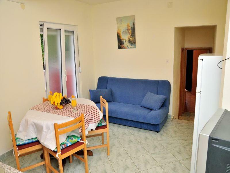 Apartments Mira Rogoznica  Bagian luar foto