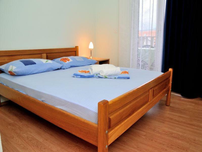 Apartments Mira Rogoznica  Bagian luar foto