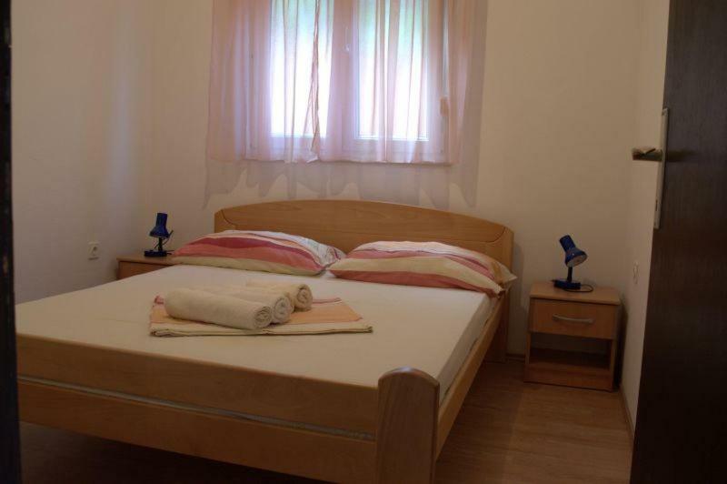 Apartments Mira Rogoznica  Bagian luar foto