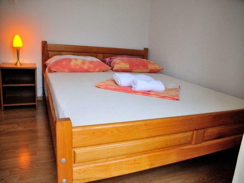 Apartments Mira Rogoznica  Bagian luar foto